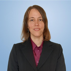 Dr. Judit Evéquoz