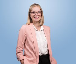 Prof. Dr. Julia Chatain
