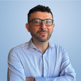 Dr. Marco Favino